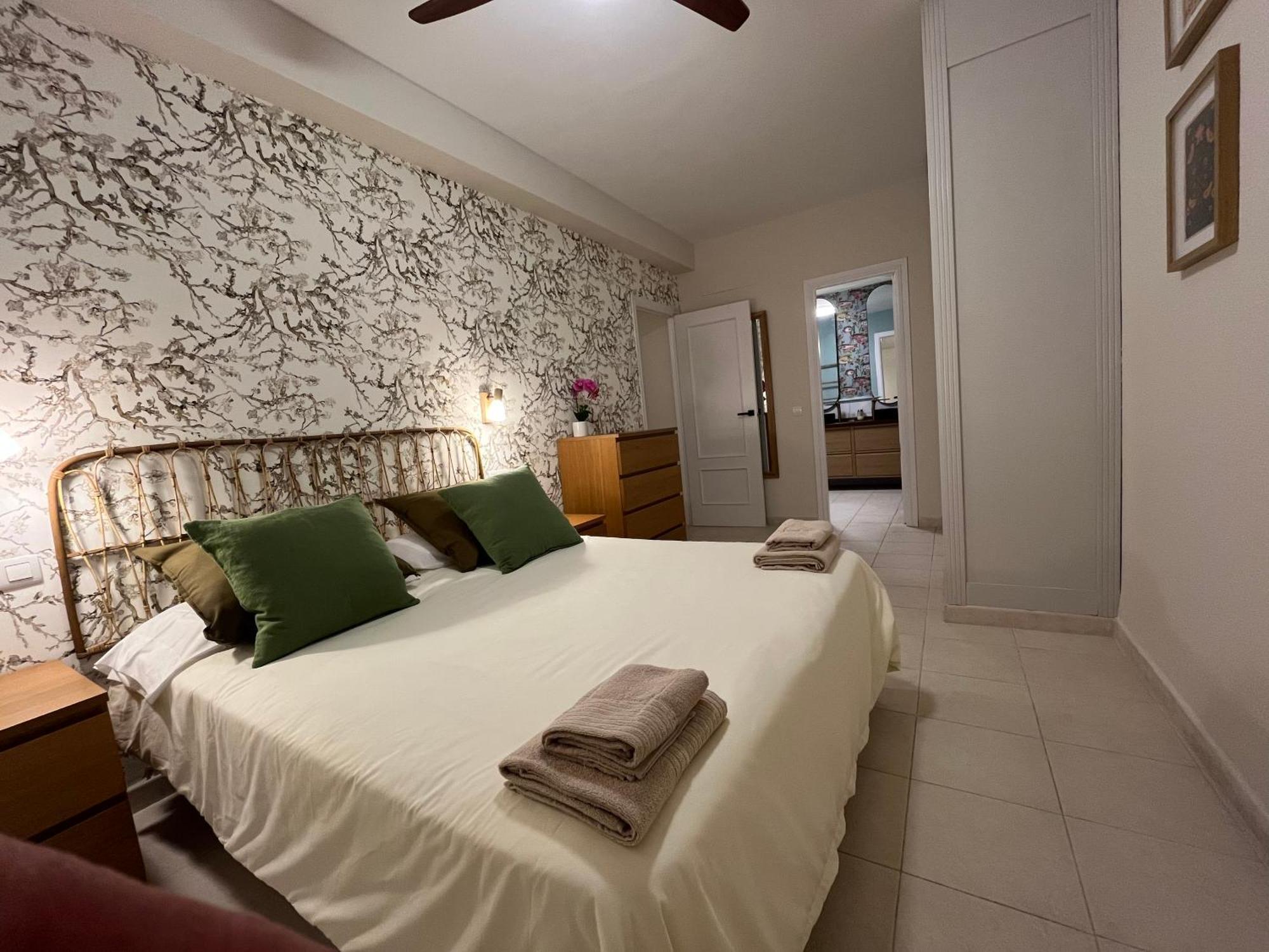 Reserva Del Higueron Boutique Apartments フエンヒロラ エクステリア 写真