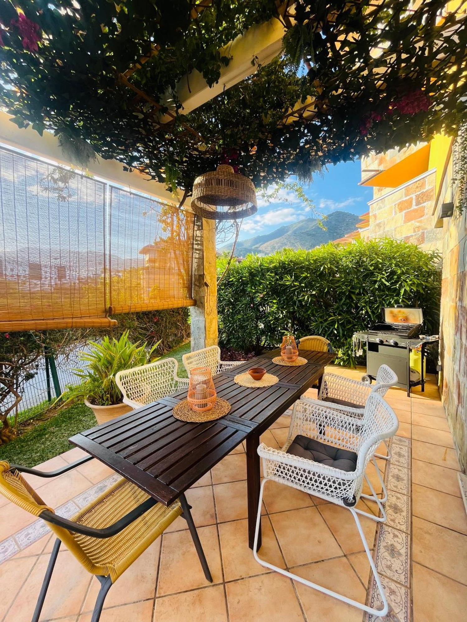 Reserva Del Higueron Boutique Apartments フエンヒロラ エクステリア 写真